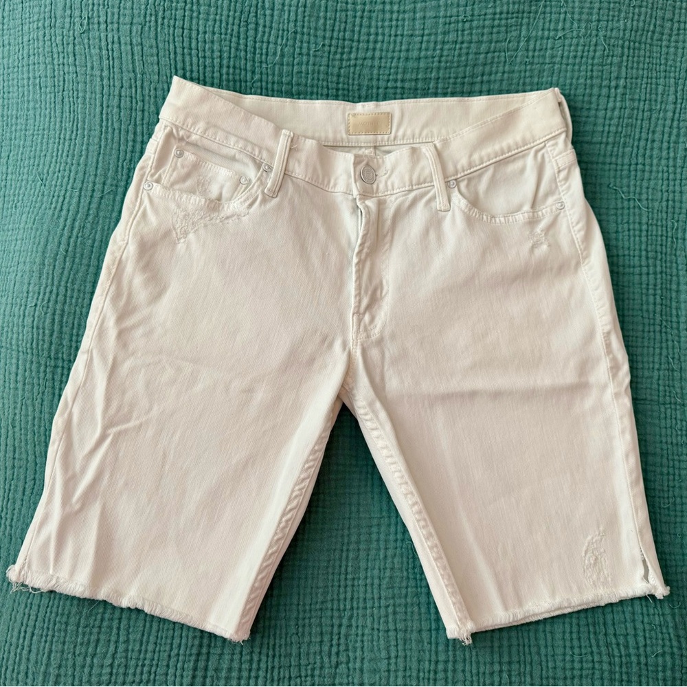 Mother The Dropout Fray White Bermuda Shorts
